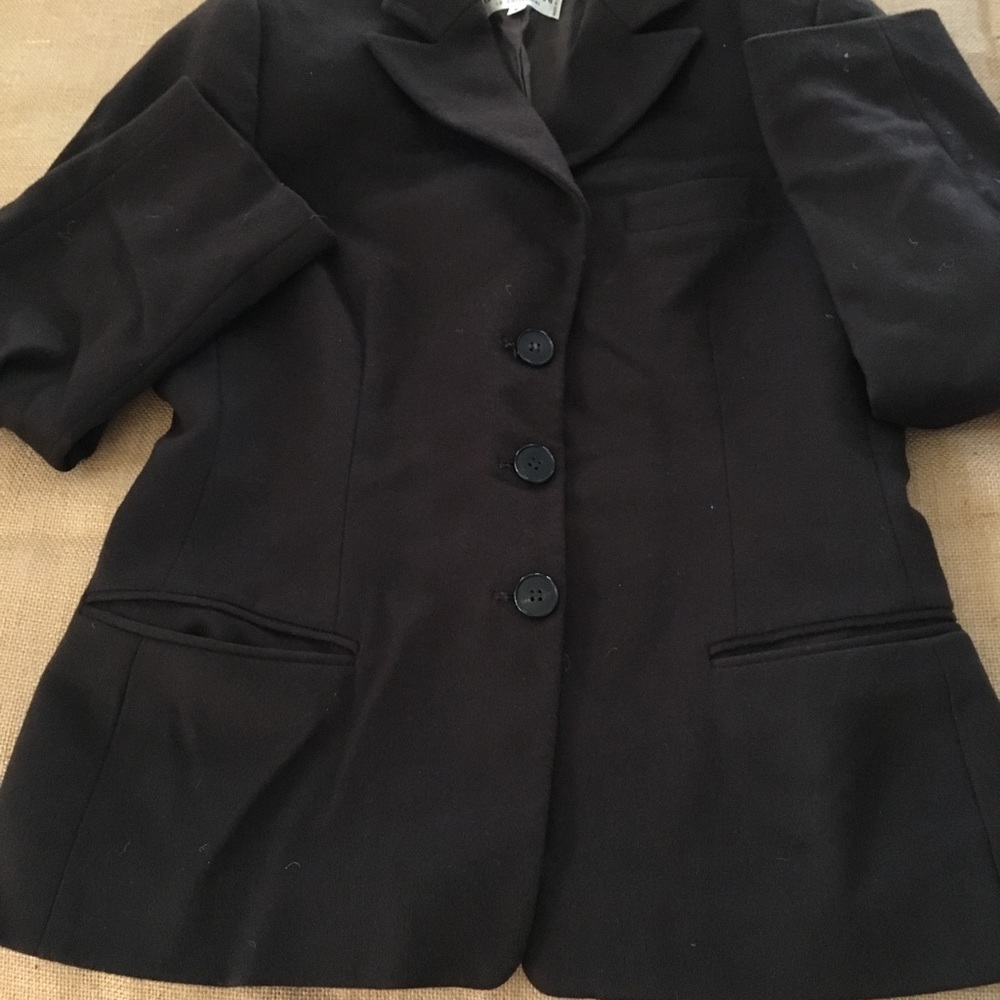 Jacket - Picture 4 of 6